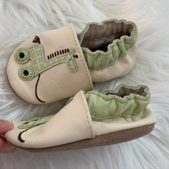 Baby Robeez Shoes 0-6 Months Giraffe Green Beige - Picture 6 of 8